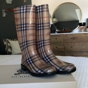Burberry Haymarket Rainboot